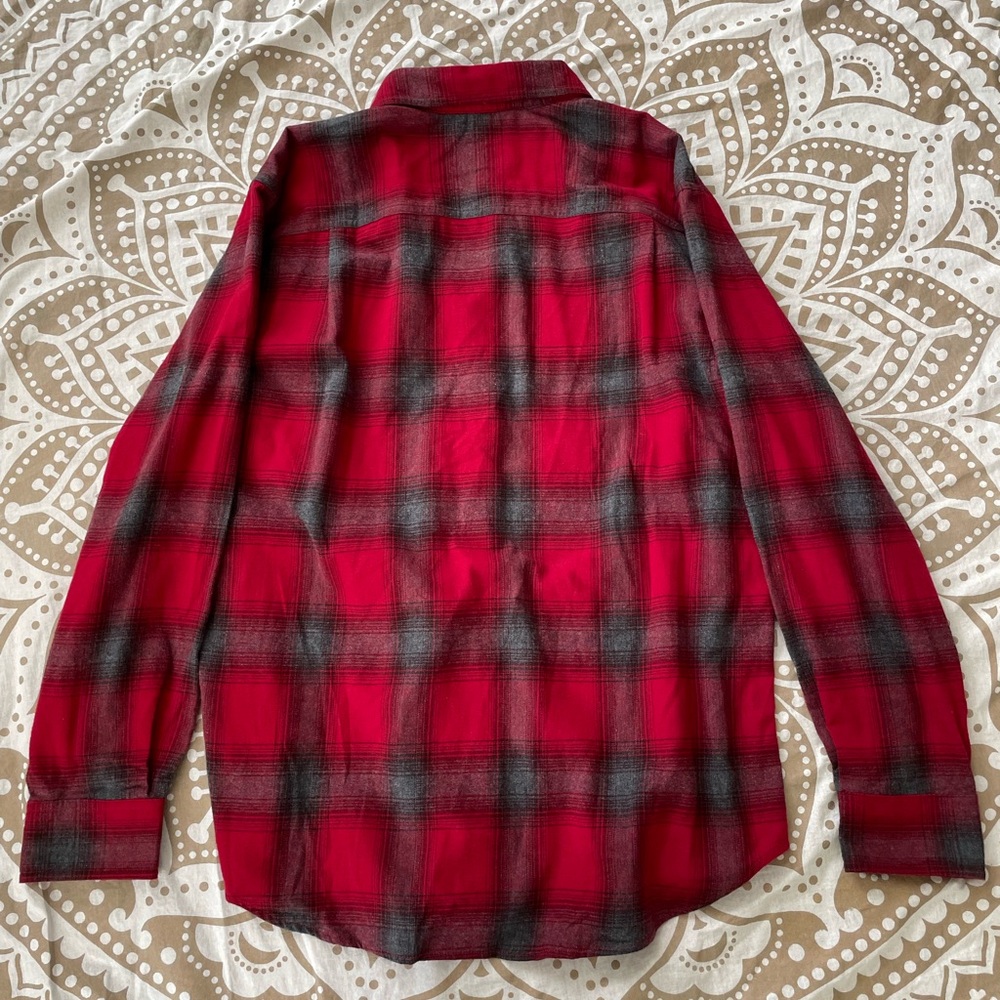 Men’s Outdoor Life NWOT Cotton Red Gray and Black Flannel Shirt - Picture 8 of 9